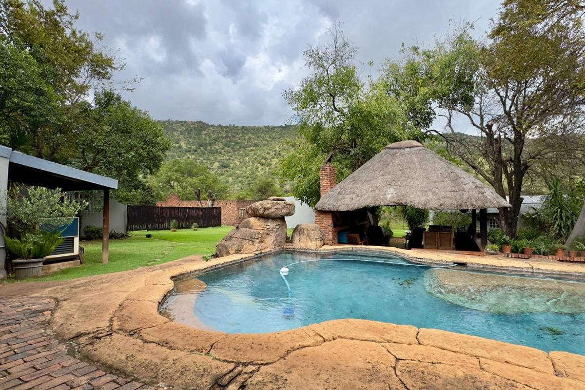 Farm for Sale in Schurveberg Ah - Photo 3