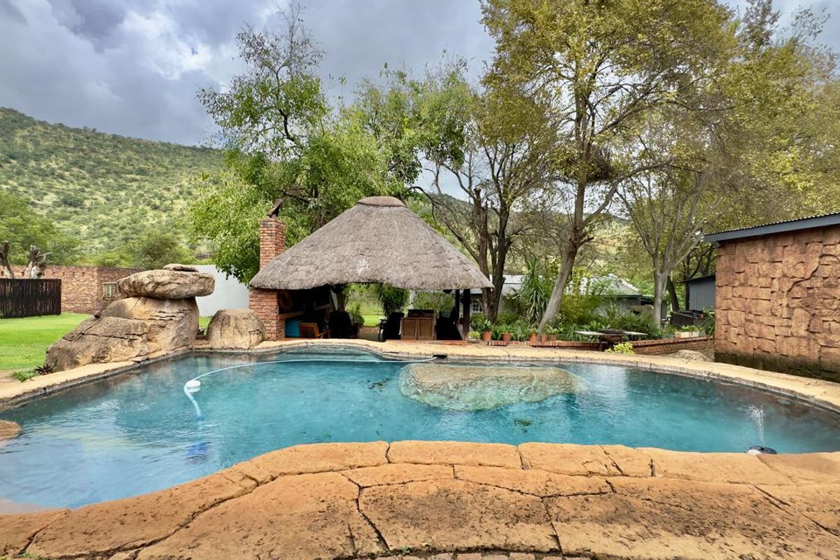 Farm for Sale in Schurveberg Ah - Photo 2