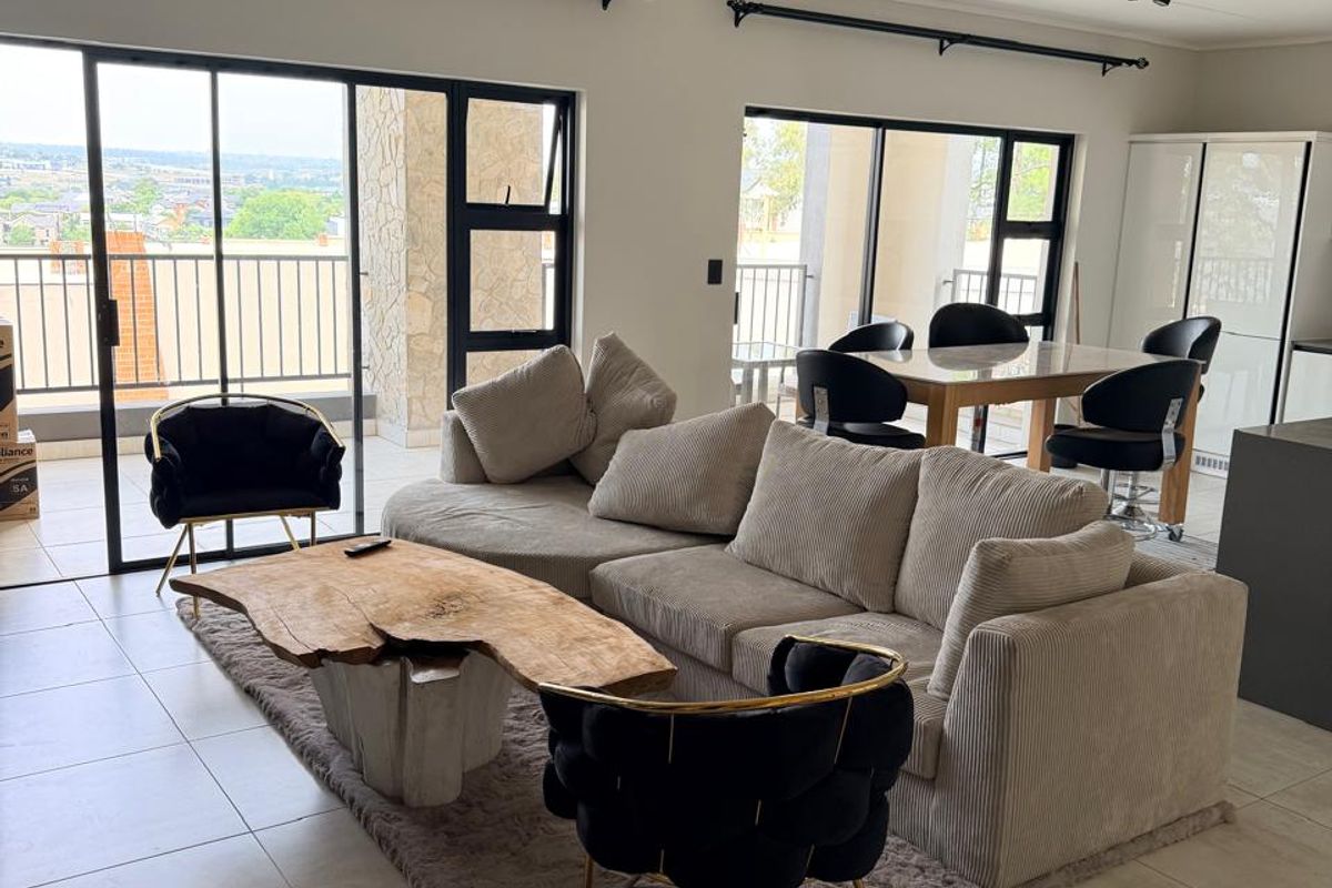 Amazing Full furnished 3 beds 2bath 1St floor - Photo 4