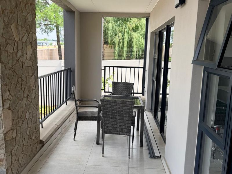 Amazing Full furnished 3 beds 2bath 1St floor - Photo 10