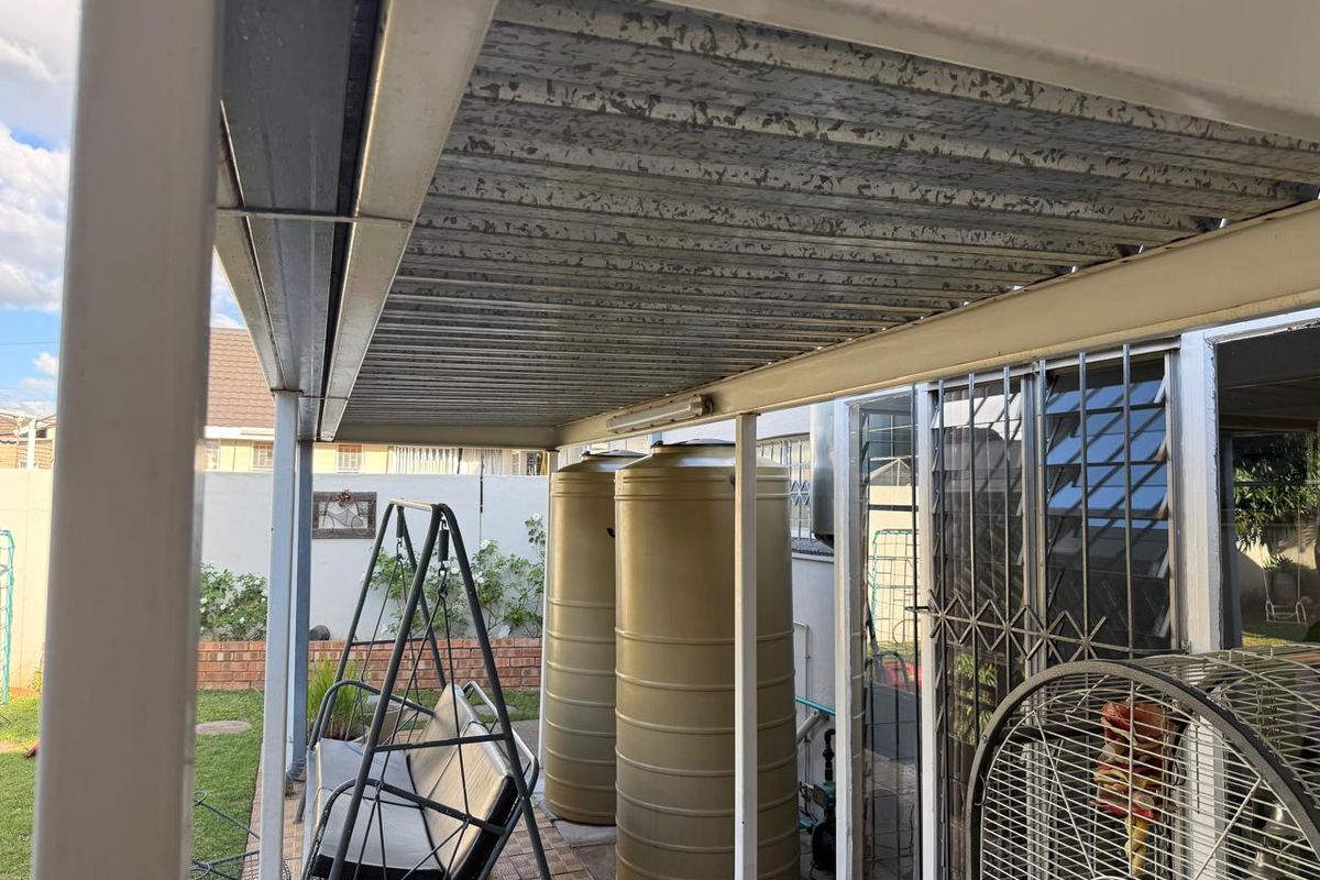 LOCATION. LUXURY. MAJESTY. - Photo 3