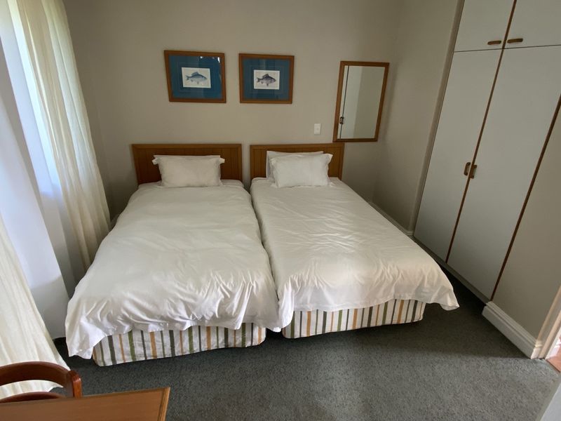 Relaxing 2 bedroom, 2 bathroom, 1st floor unit - Photo 10