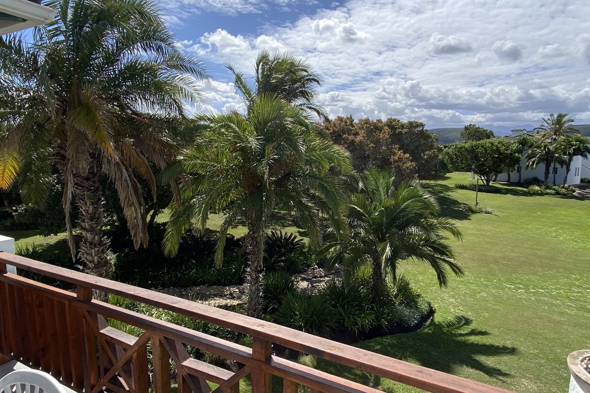 Relaxing 2 bedroom, 2 bathroom, 1st floor unit - Photo 2