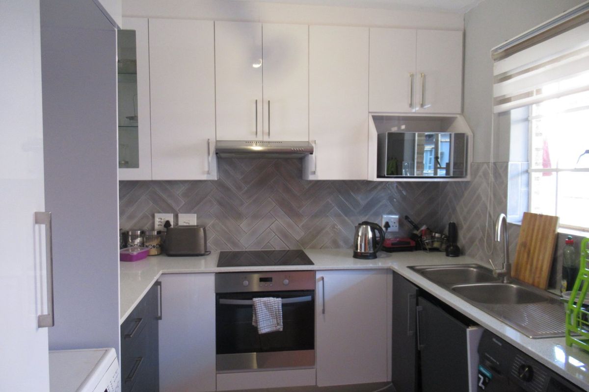 3 BEDROOM APARTMENT FOR SALE IN NOORDWYK - Photo 5