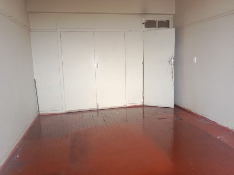 2 Bedroom Apartment in Berea - Photo 7