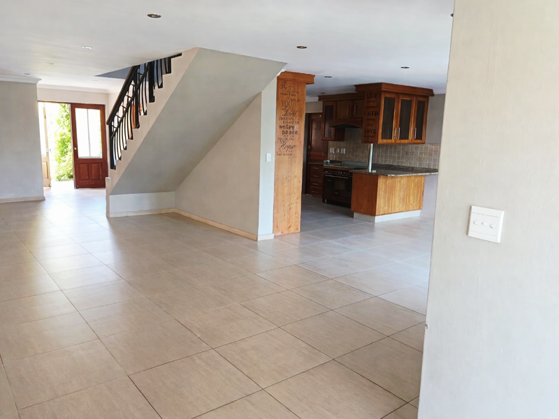 3 Bedroom Triplex Townhouse with 2 Bedroom Flatlet in Secure Complex – Klerksdorp - Photo 5