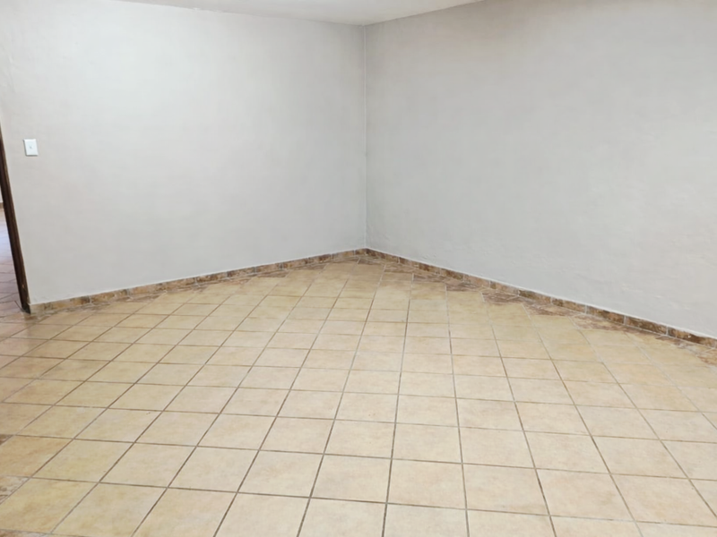 3 Bedroom Triplex Townhouse with 2 Bedroom Flatlet in Secure Complex – Klerksdorp - Photo 10