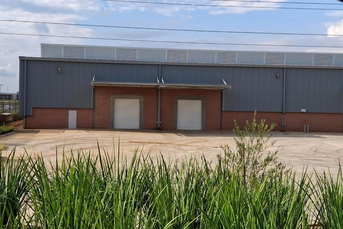 Brand New Warehouse – 1660m2 at Eco Glades 3  - Photo 4