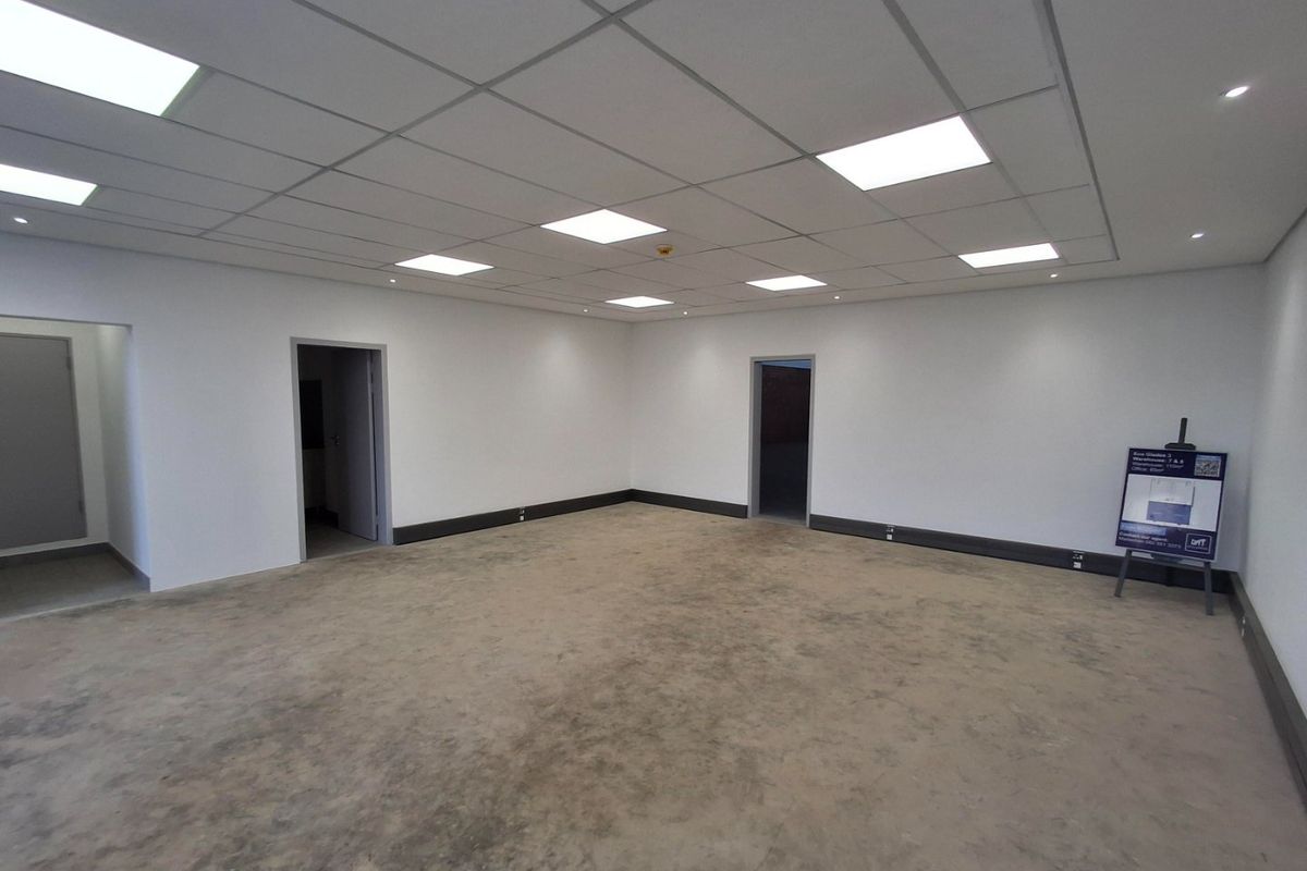 Brand New Mini Warehouse – Last Unit Available at Eco Glades 3!  - Photo 4