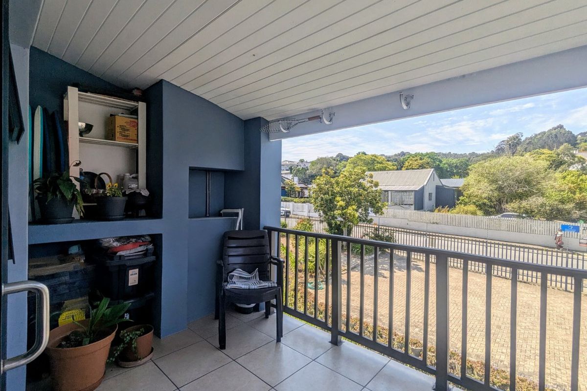 Move In Ready Apartment with Two Bedrooms and Two Bathrooms - Photo 2