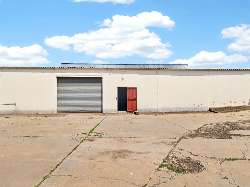 Versatile Agricultural Holding with Warehouses & Multiple Dwellings - Photo 7