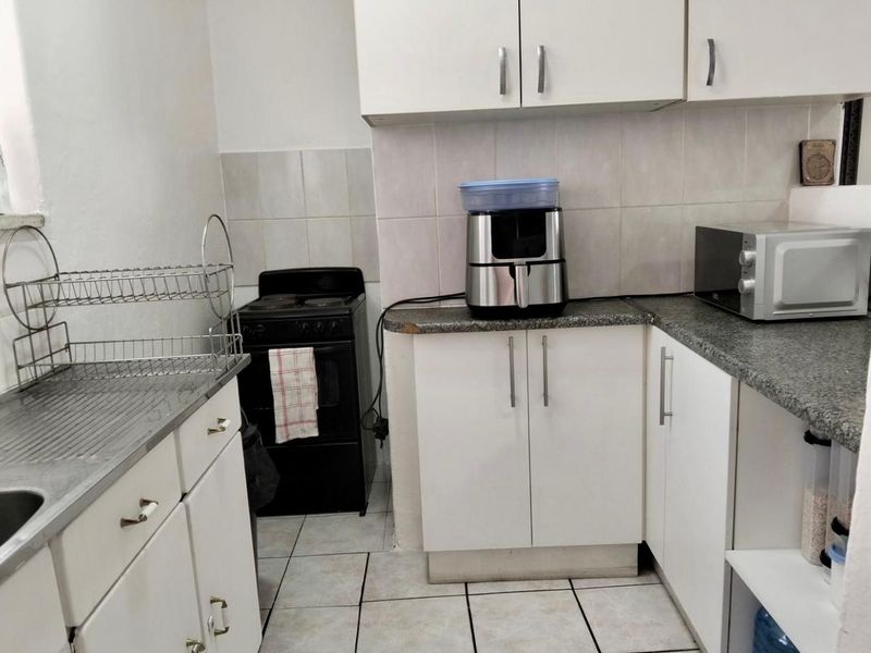 2 BEDROOM APARTMENT FOR SALE - Photo 10