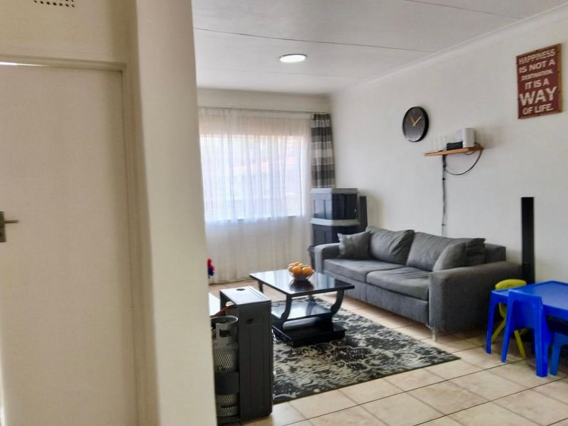 2 BEDROOM APARTMENT FOR SALE - Photo 9