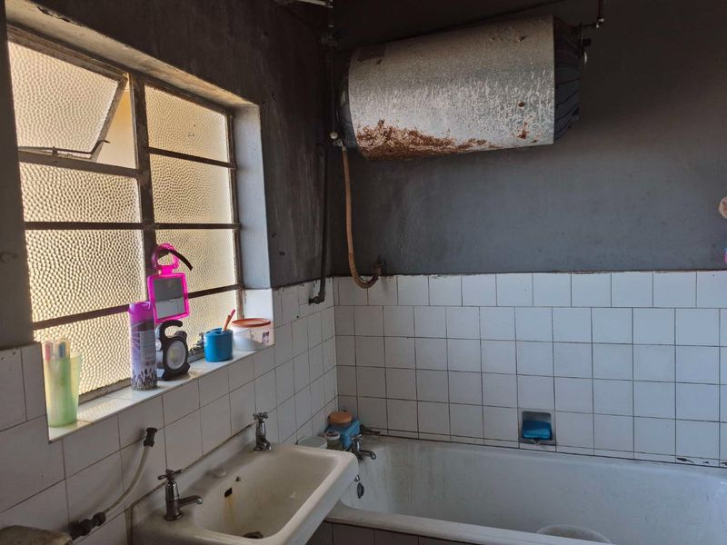 1 bedroom apartment for sale in North End - Photo 8