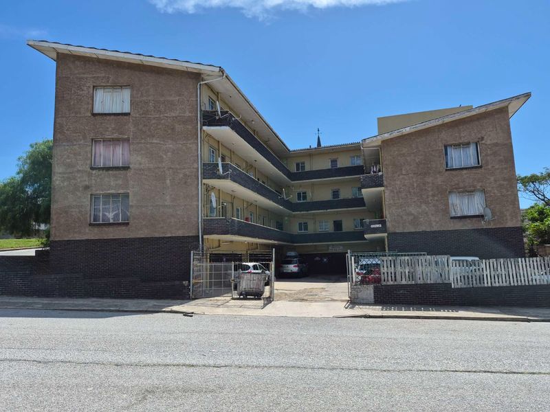 1 bedroom apartment for sale in North End - Photo 1