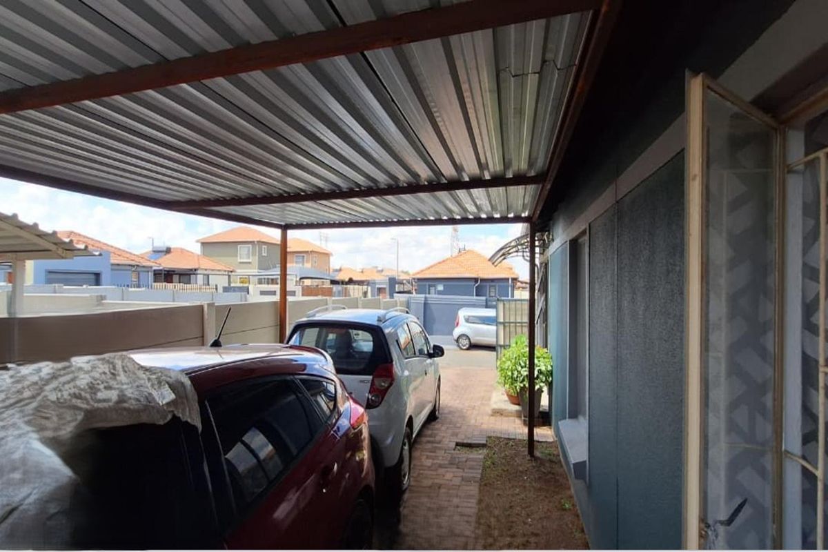 PROPER GEM IN THE UPWARD GROWING ALBERTON - Photo 3