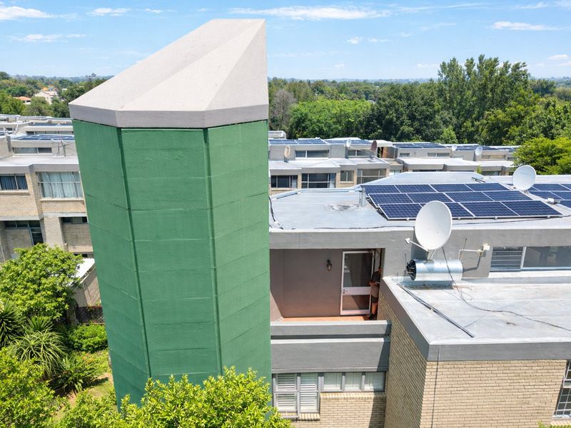 1 Bedroom Split Level Apartment  - Photo 10