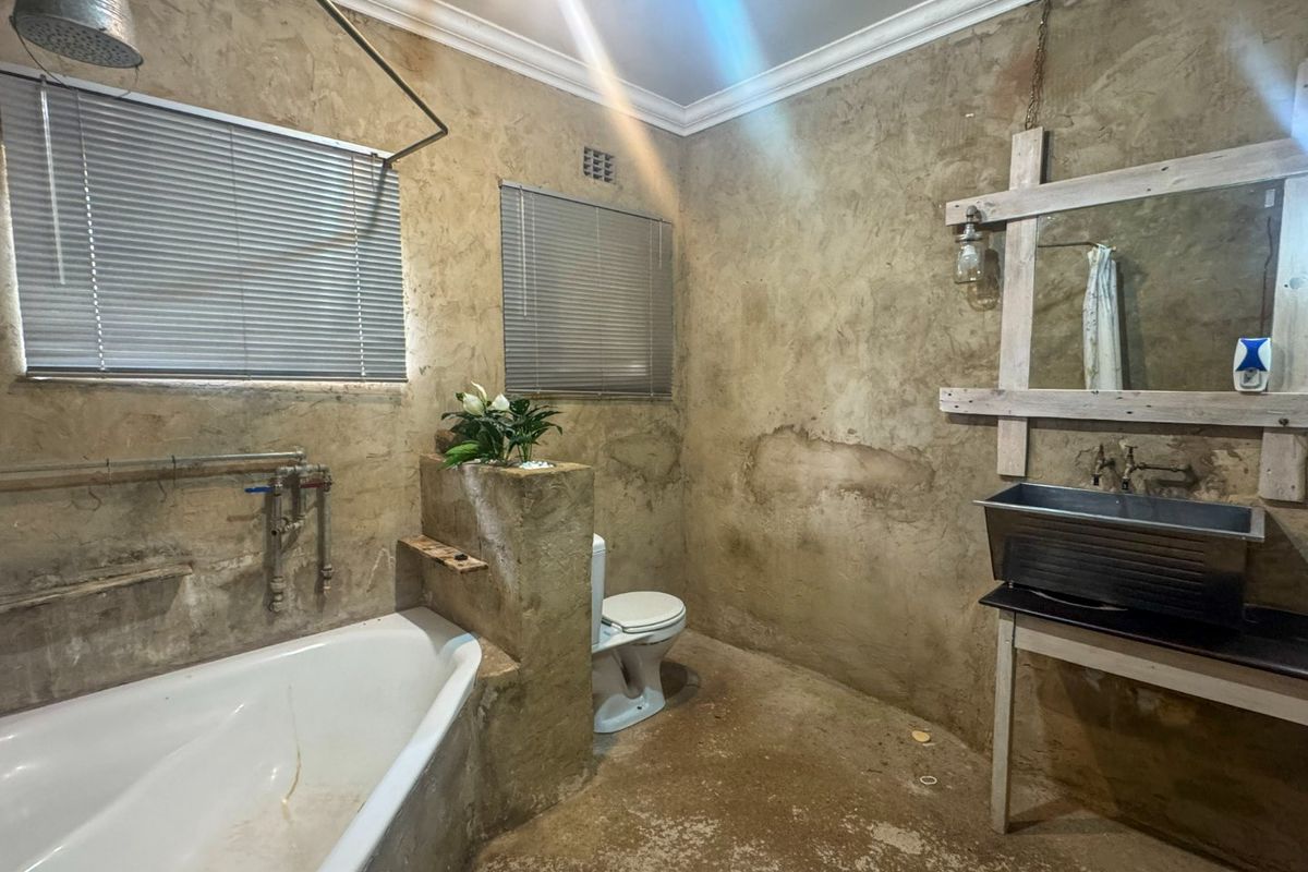 FAMILY HOME WITH FLATLET - Photo 5