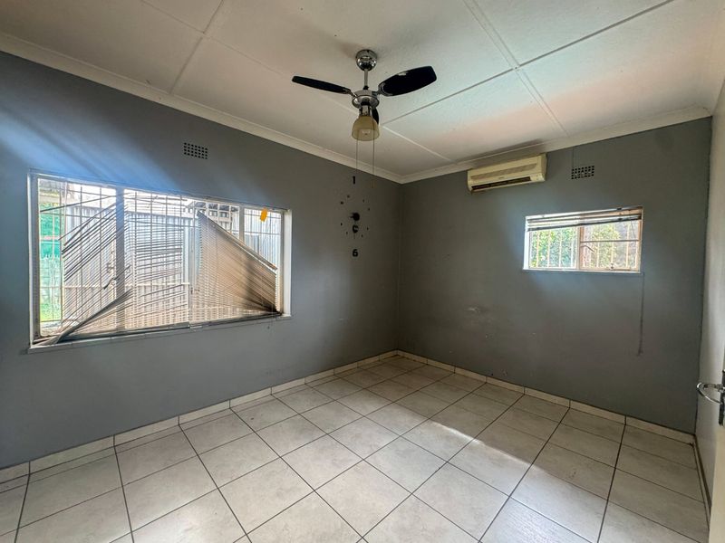 FAMILY HOME WITH FLATLET - Photo 10