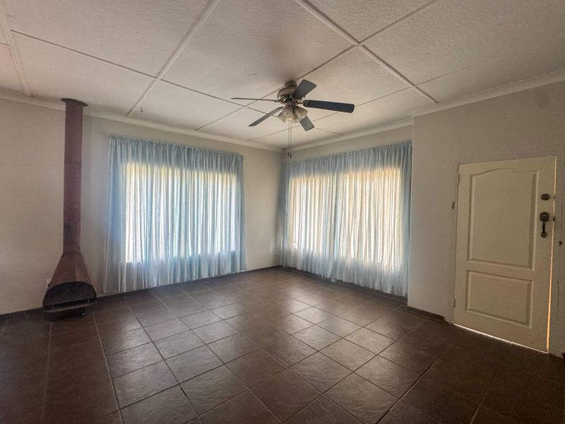 FAMILY HOME WITH FLATLET - Photo 9