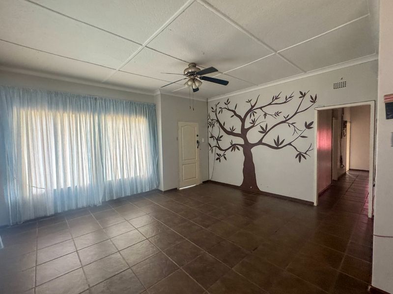 FAMILY HOME WITH FLATLET - Photo 7