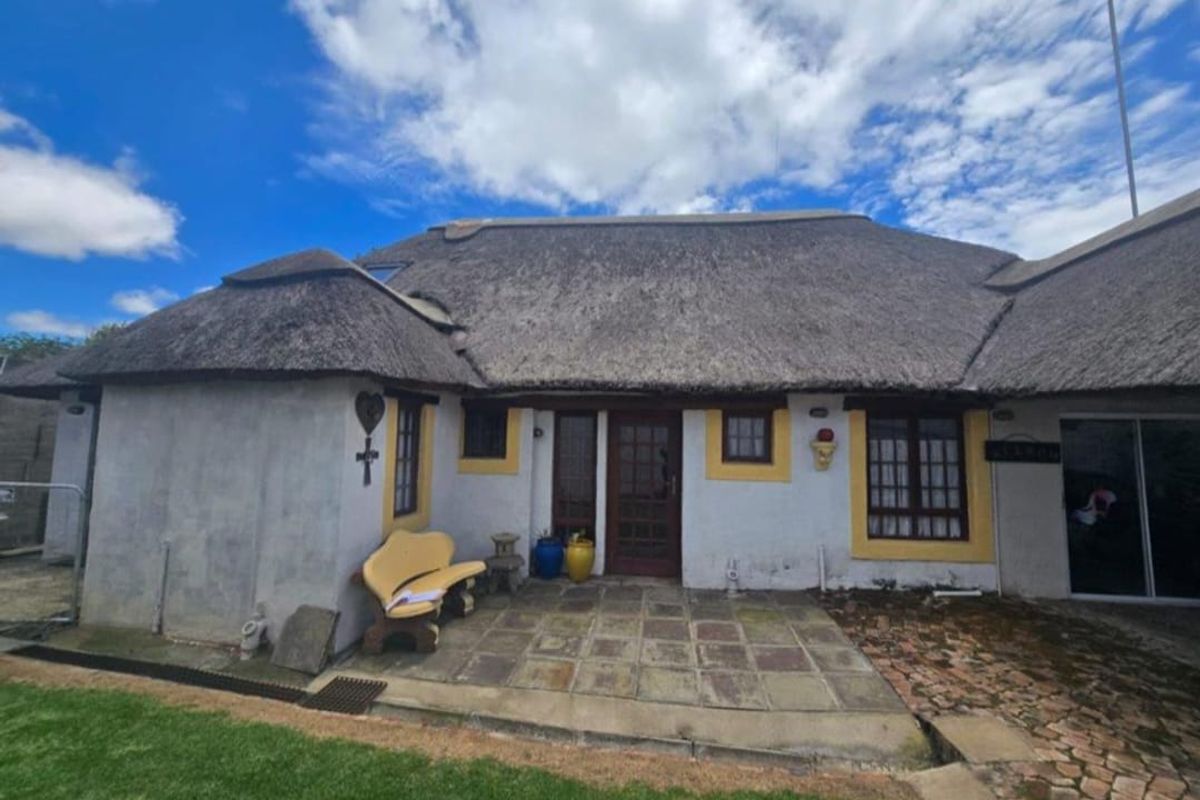 Modern Ermelo Home with Garden and Storeroom - Photo 5