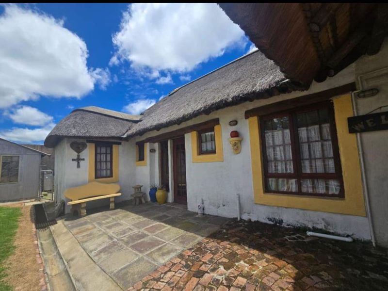 Modern Ermelo Home with Garden and Storeroom - Photo 3