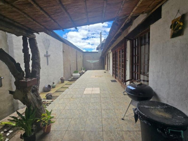 Modern Ermelo Home with Garden and Storeroom - Photo 4