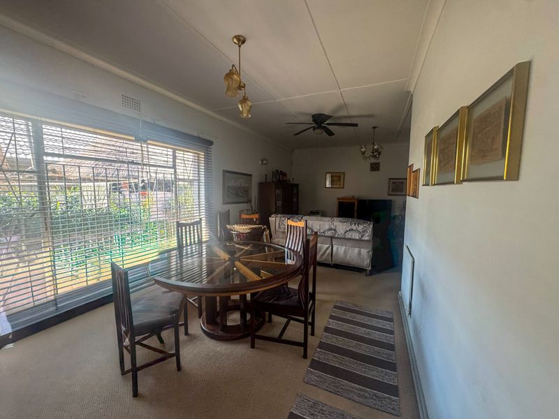 New listing - Photo 6