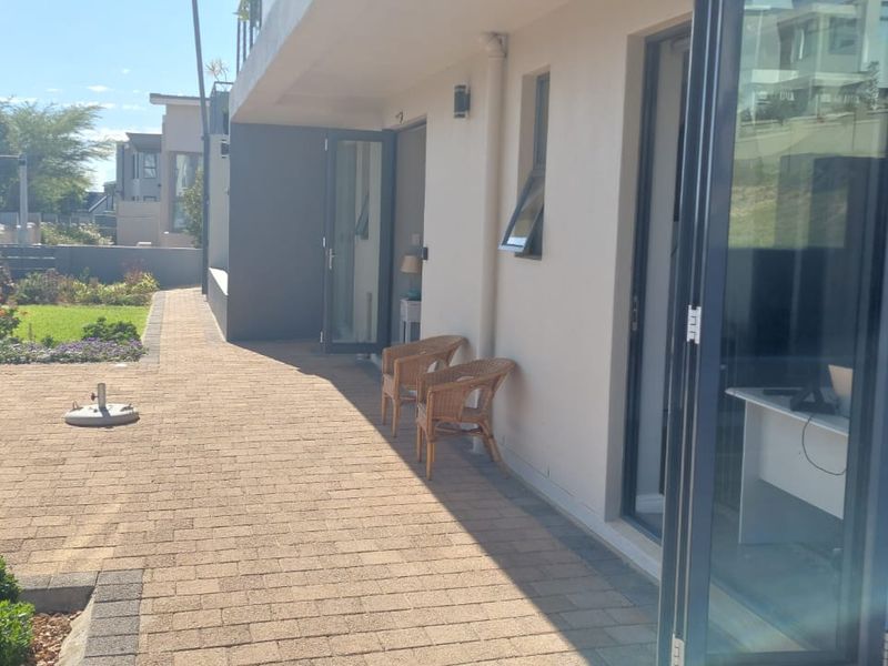 Luxurious Flatlet in Fairhaven Country Estate, Somerset West - Photo 2