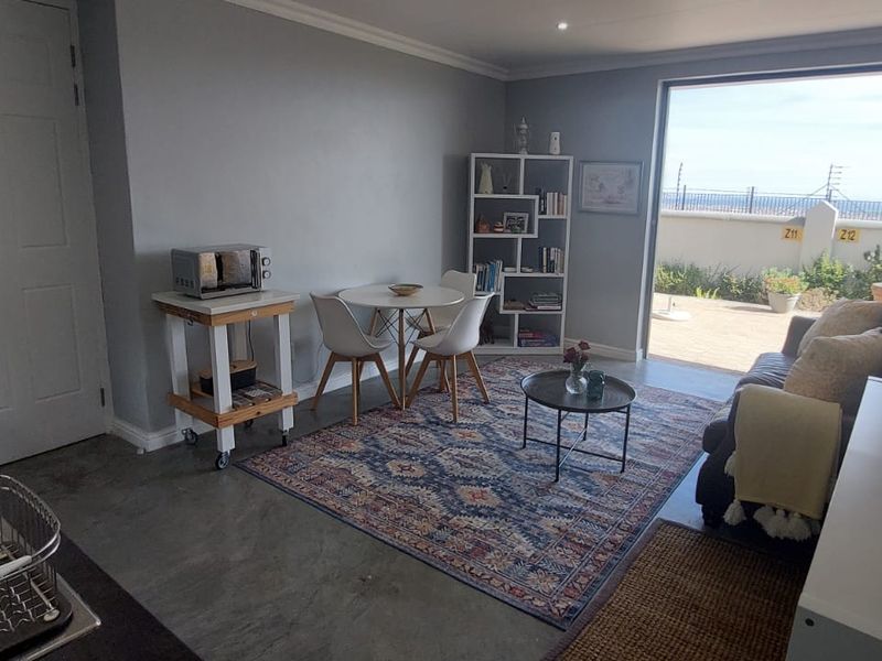 Luxurious Flatlet in Fairhaven Country Estate, Somerset West - Photo 8