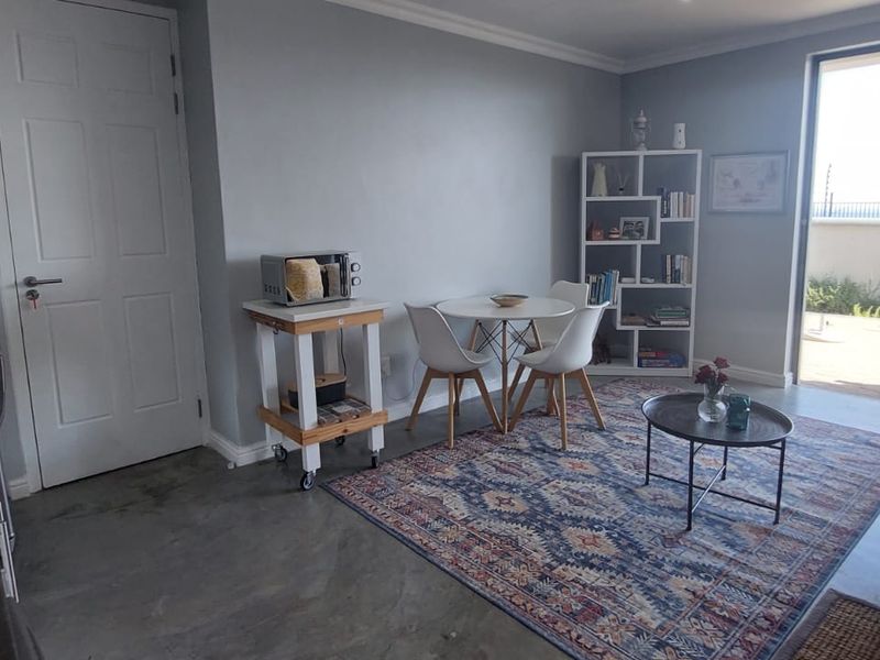 Luxurious Flatlet in Fairhaven Country Estate, Somerset West - Photo 6