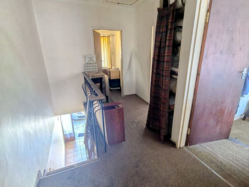 Cosy 3 Bed Townhouse in Grassy Park - Photo 10