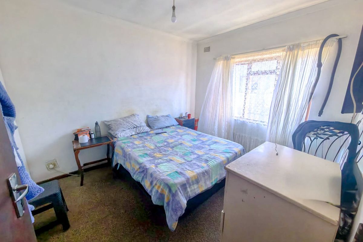 Cosy 3 Bed Townhouse in Grassy Park - Photo 3