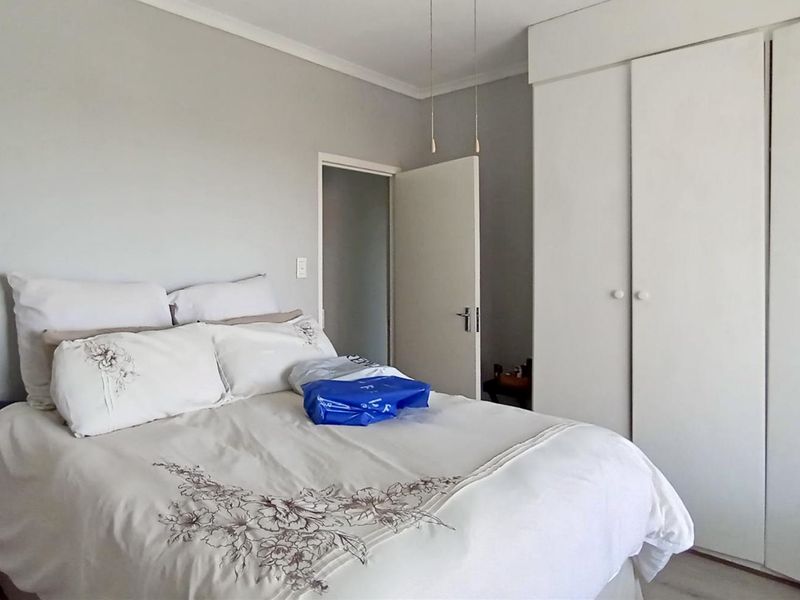 2 bedroom, 1 bathroom duplex in La Montagne  - Photo 7