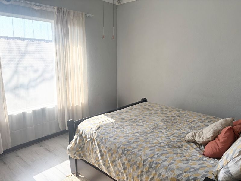 2 bedroom, 1 bathroom duplex in La Montagne  - Photo 10