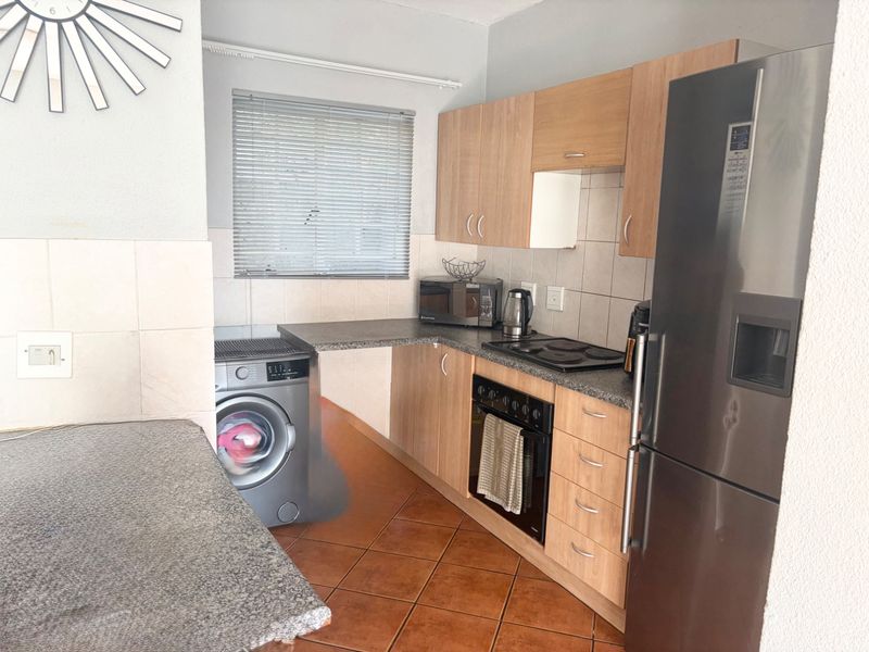 2 bedroom, 1 bathroom duplex in La Montagne  - Photo 7