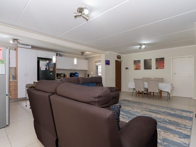 Modern 3-Bedroom Home with Built-In Braai & Private Garden in Secure Estate - Photo 5