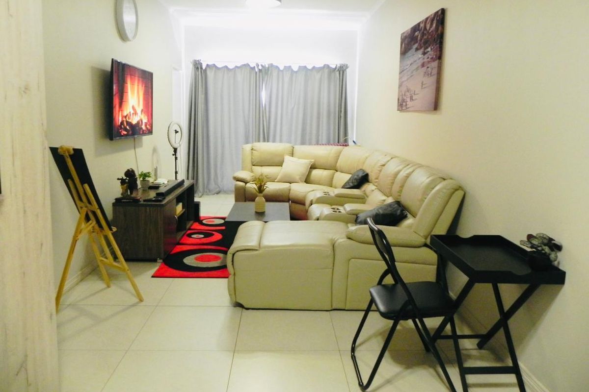 Fully Furnished 2 Bedroom Apartment to rent in Carlswald, Midrand  - Photo 4