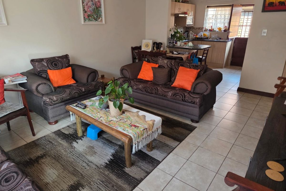 Enjoy Secure, Peaceful Living in a Beautiful Over-50s Lifestyle Estate - Photo 5