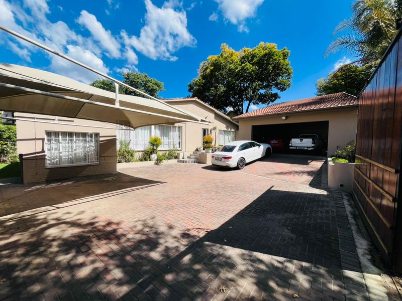 4 Bedroom Family Home for Sale in Blairgowrie - Photo 3