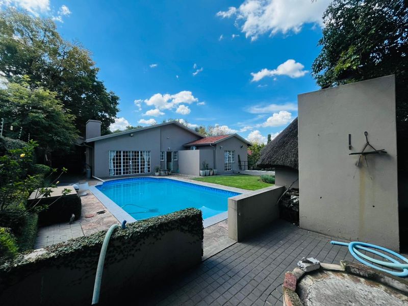 4 Bedroom Family Home for Sale in Blairgowrie - Photo 2