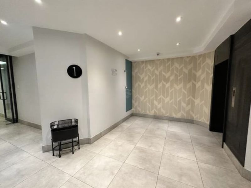 Modern Office suite to rent in Rosebank, Sandton  - Photo 4