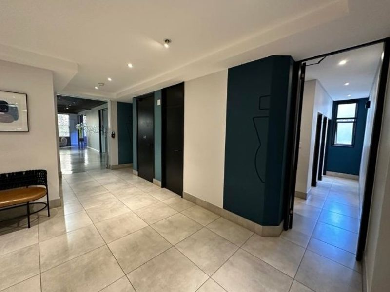 Modern Office suite to rent in Rosebank, Sandton  - Photo 5
