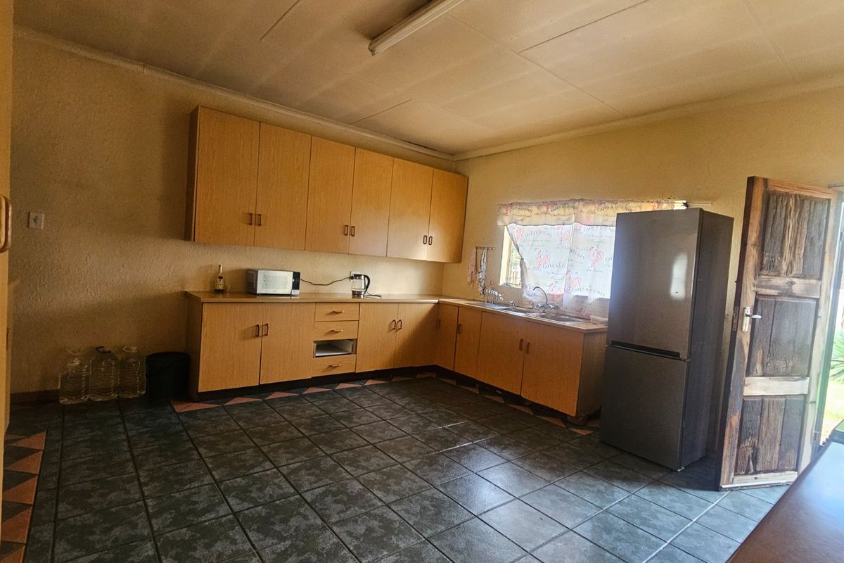 3 Bedroom house for sale  - Photo 4