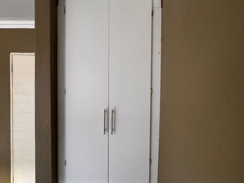 AFFORDABLE RENTAL ZAKARIYA EXT 4 - Photo 6