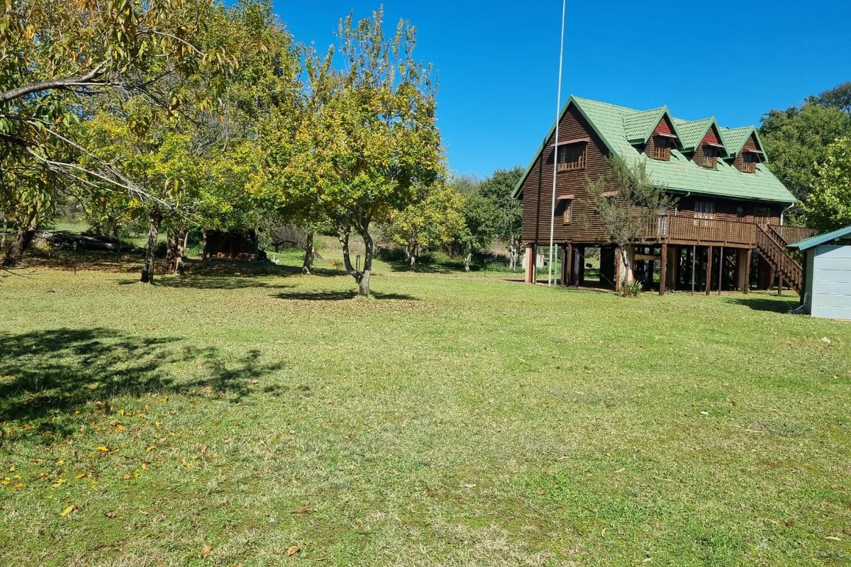 A hidden gem with scenic views of the Vaal River. - Photo 4