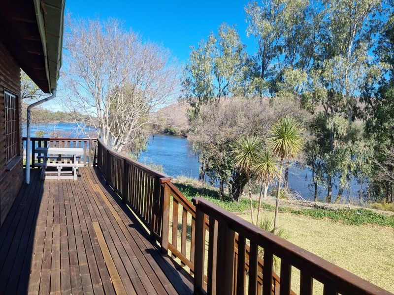 A hidden gem with scenic views of the Vaal River. - Photo 5