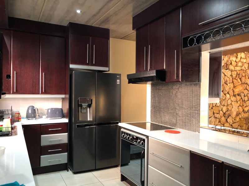 4 Bedroom Home in Kubali River Estate - Photo 6