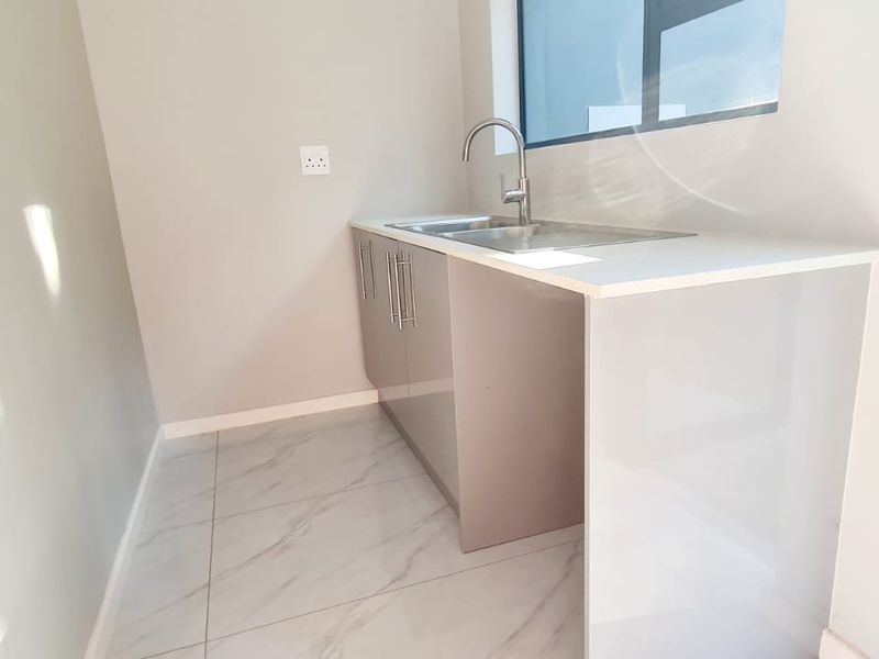 Urgent Sale | Brand New 4 Bedroom Luxury Home with Pool in Blue Hills Estate - Photo 10